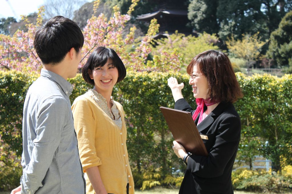 For wedding「後悔しない会場タイプと選び方のコツ」イメージ