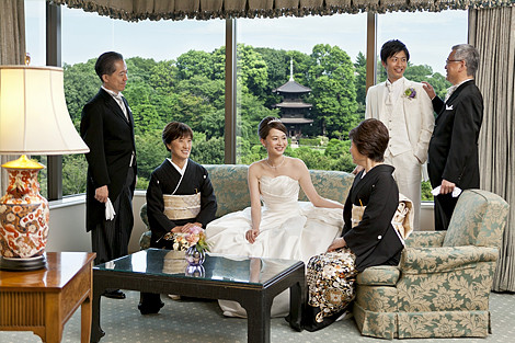 結婚準備のカテゴリー「衣装-親御さま」イメージ