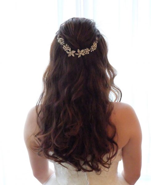 結婚準備のカテゴリー「美容-ビジューヘアアクセサリー」記事イメージ